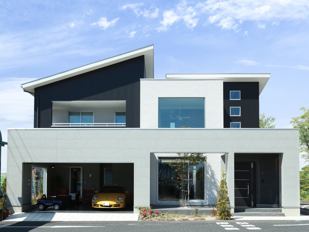 建売住宅の購入後に後付け可能なガレージの種類は?費用相場や注意点も解説